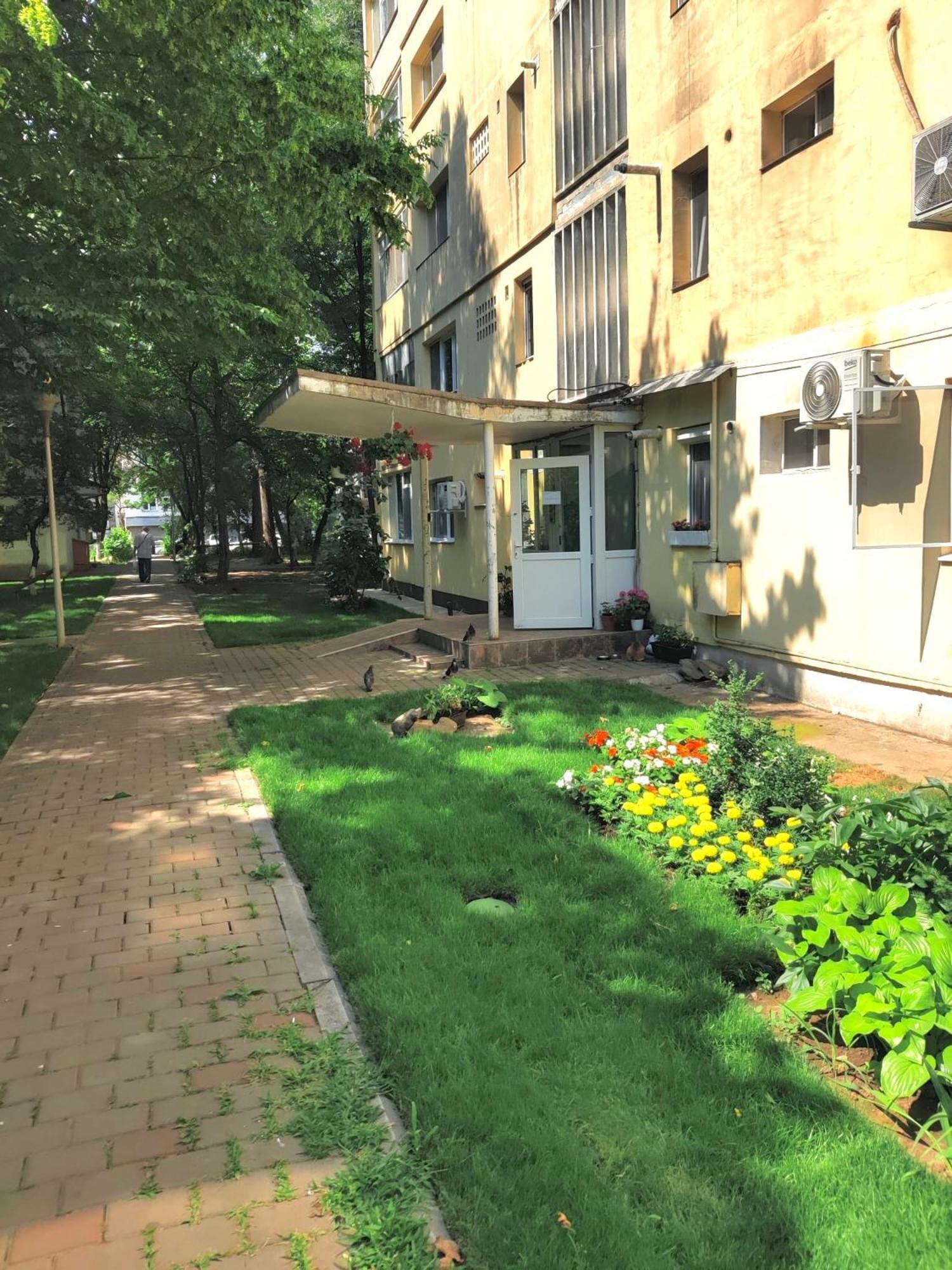3 rooms apartment Airy&Bright Palas Style Iasi Exterior foto